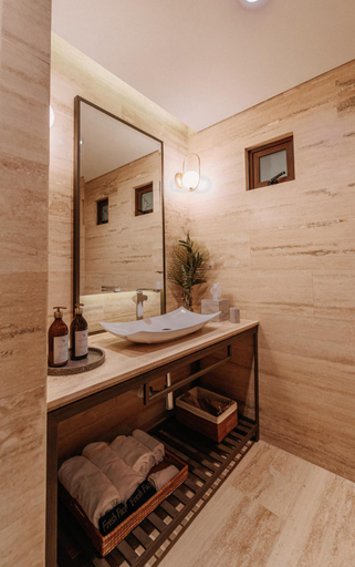 Bathroom 2, CASA LUCIANA Condesa, Mexico City