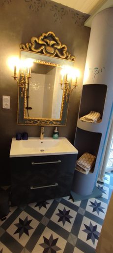 Bathroom, Domaine Le Lanis Chambre d'hotes avec spa sur reservation, Ariège
