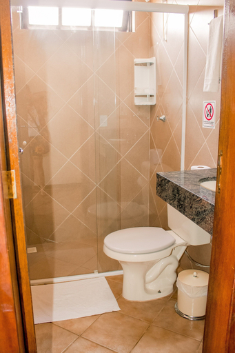 Bathroom 4, Pousada Canto Grande, Bombinhas