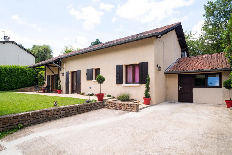 Exterior & Views 1, Lyon Mon Amour B&B, Rhône