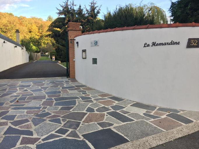 Others 3, La Homardine, Oise