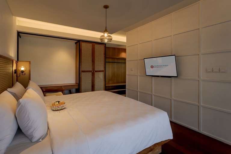 Bedroom 13