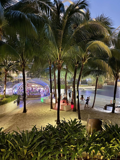 Others 5, Stay At Azure urban beach residents, Taguig