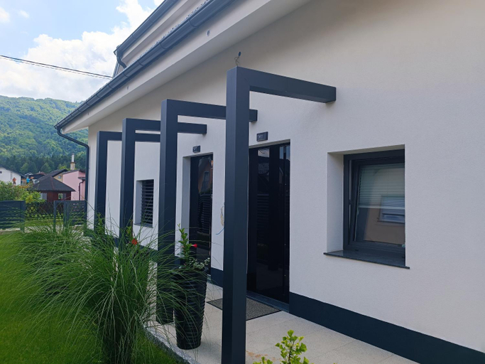 Exterior & Views 1, Luxury Family Apartment with Terrace FRIGO, Maribor
