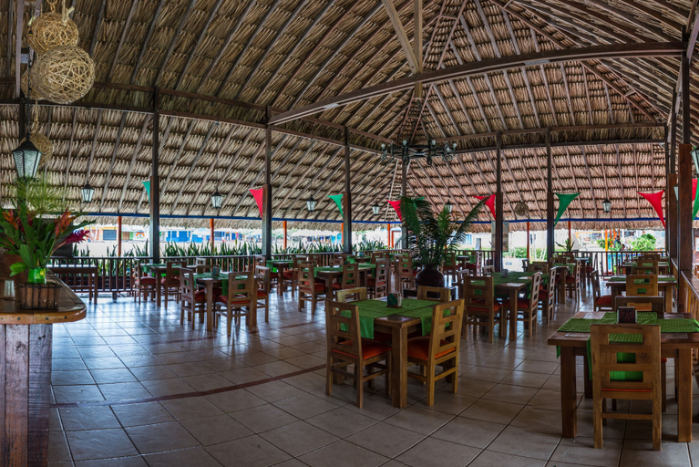 Food & Drinks 5, Tacarcuna Lodge, Acandí