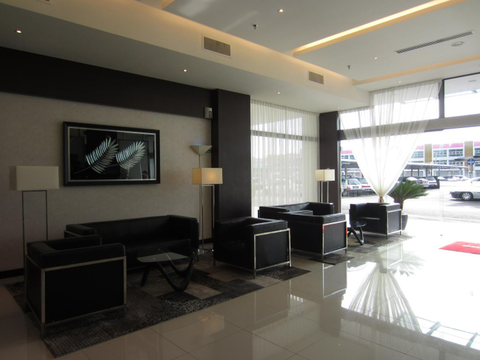 Public Area, Dhotel, Perak Tengah