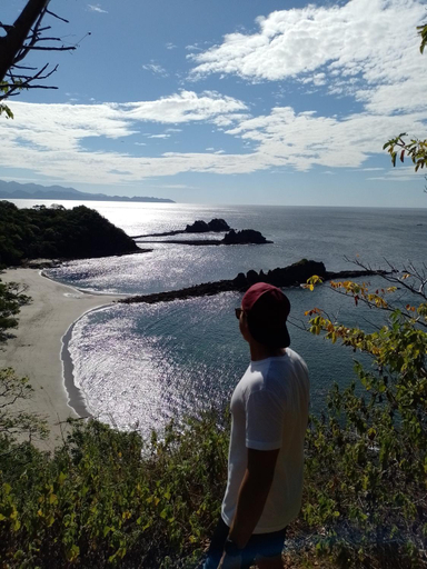 Others 4, Nasu Lodge, La Cruz