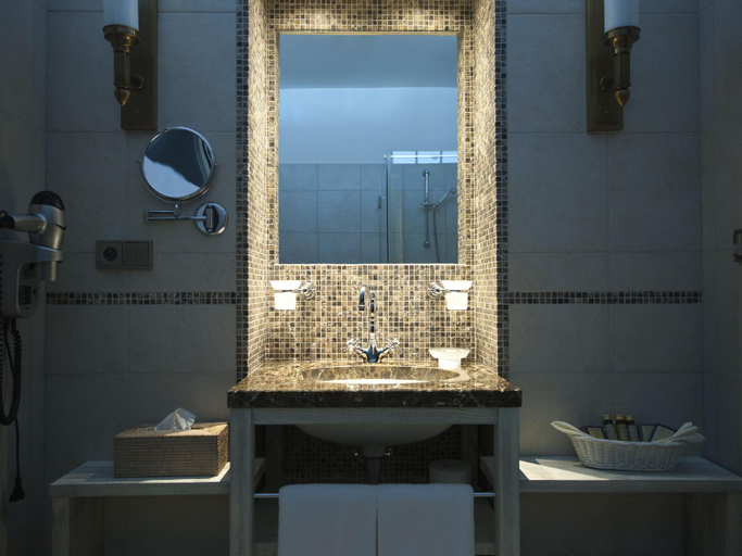 Bathroom 5, Resort Capi Hnizdo, Benešov