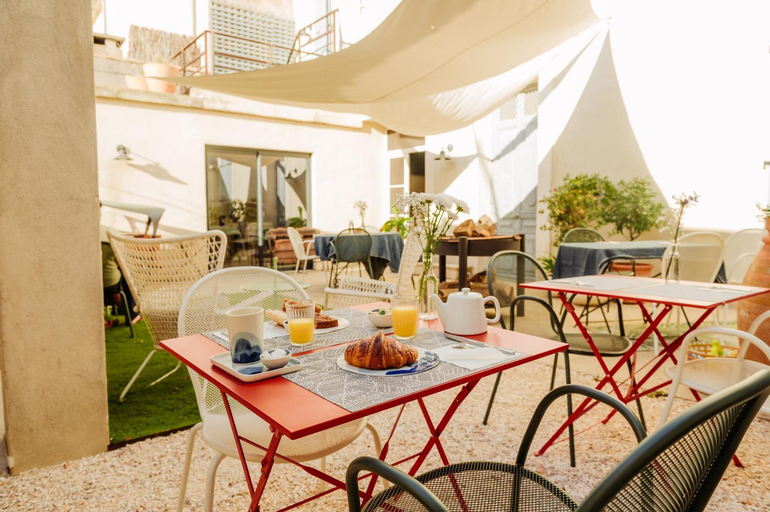 Food & Drinks 4, La Maison de Gruissan, Aude