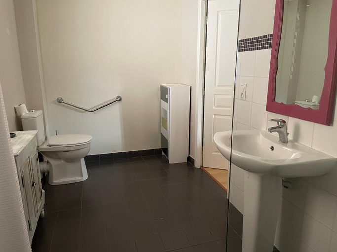 Bathroom 5, Le Maine N 5 - FLEAC ANGOULEME - Suite Tilleul, Charente