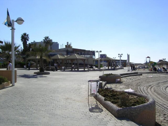 Exterior & Views 2, Sublet TLV 270