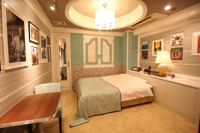 Bedroom 10