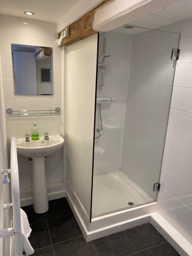 Bathroom, Itchenor Sailing Club, West Sussex