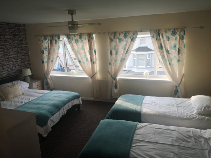 Others 5, the belvere, Blackpool