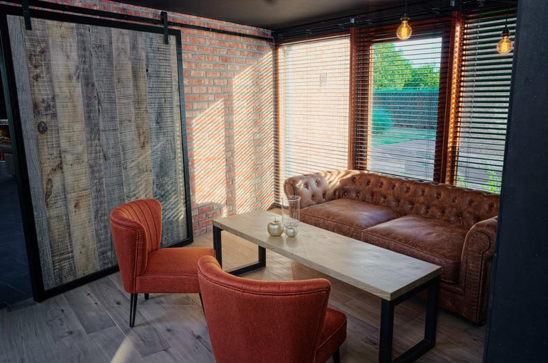 Public Area 3, Hotel & Restaurant Maison Pal’Ange Durbuy, Luxembourg