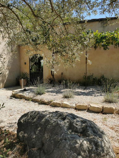 Others 3, chambre d hotes la dragonne, Vaucluse