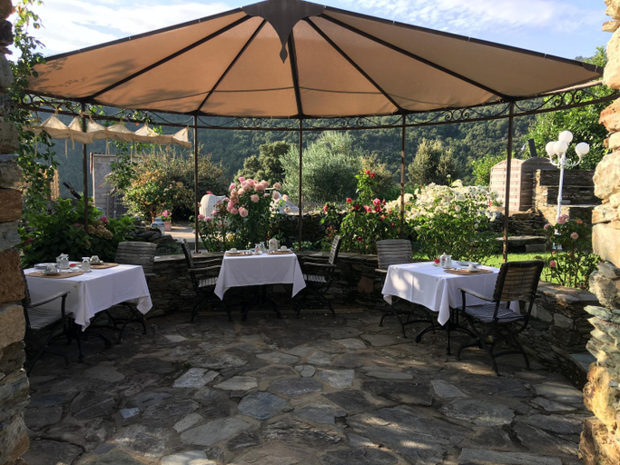 Food & Drinks 5, Chambres d'hotes et studios de charme - A Mandria, Haute-Corse