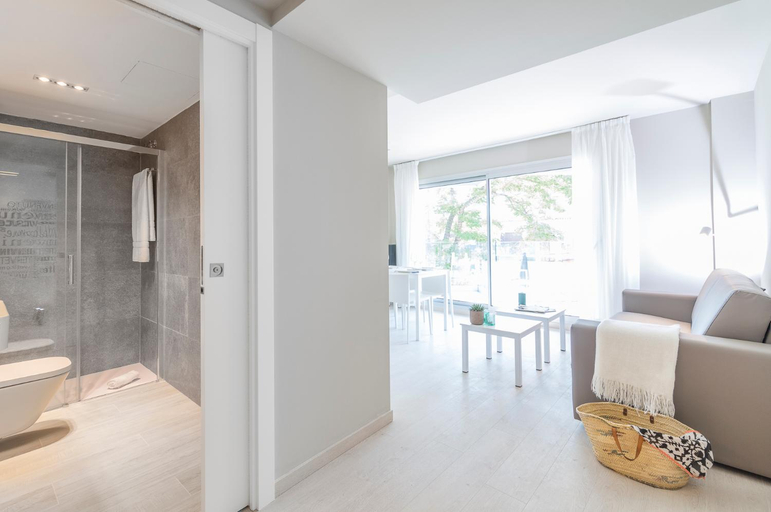 Others 4, Daro Apartments, Girona