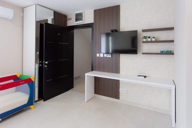 Others 5, Villa BonnaDea, Valjevo