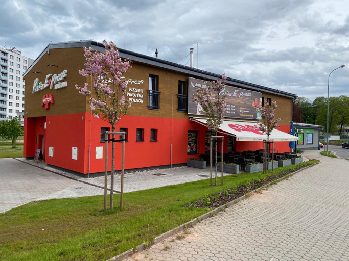 Others 5, Pizza Express Penzion KUZELNA, Trutnov