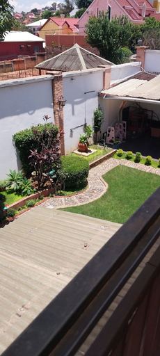 Exterior & Views 2, Grace Guesthouse, Analamanga