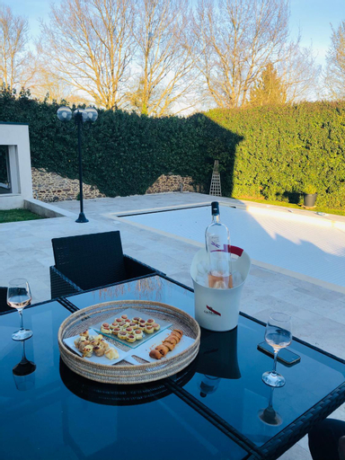 Food & Drinks 5, Magnifique Villa MY, Sarthe