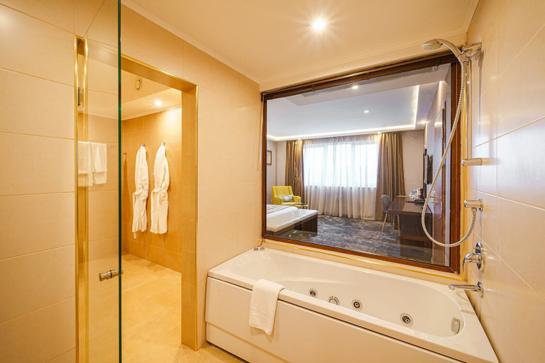 Bathroom 4, Radisson Hotel Plovdiv, Plovdiv