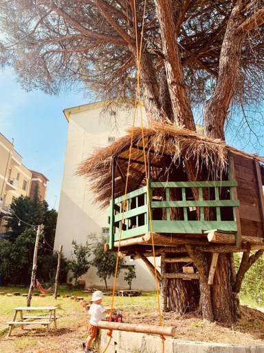 Exterior & Views 1, Family Tree -Water available - SELF check in 24-7, Kavajës