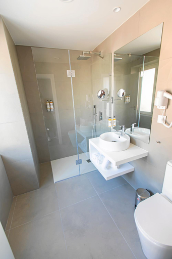 Bathroom 4, Hotel Mondego, Coimbra