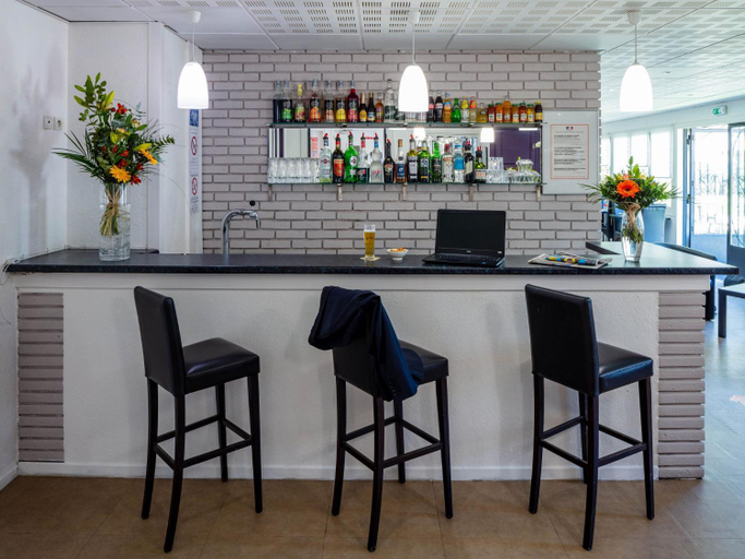 Food & Drinks 4, Noemys Valence Nord - ex Mona Lisa                                              , Drôme