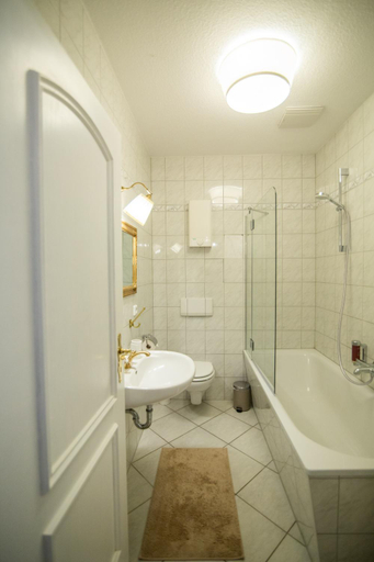 Bathroom 4, ApartOne Altstadt-Hotel, Bautzen