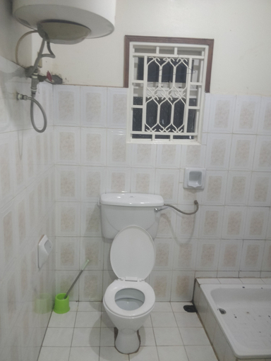 Bathroom, Enjoy Guest Hotel, Buikwe