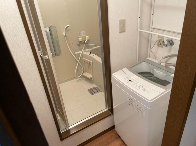 Bathroom 8