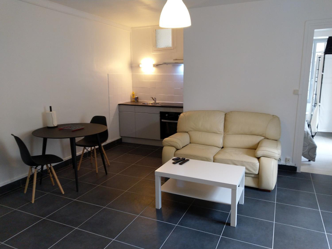 Others 3, O'Couvent - Appartement RDC Exterieur - 1 chambre - 44 m2, Jura