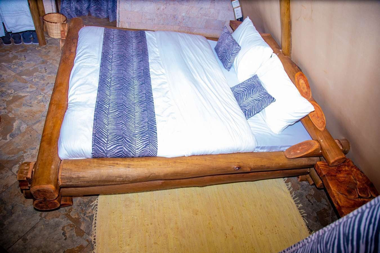 Bedroom 3, Boma Simba Lodge, Voi