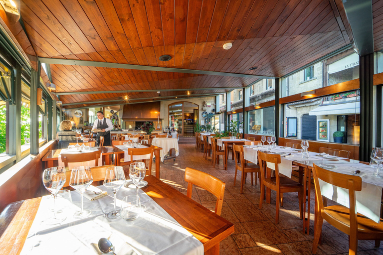 Food & Drinks 5, Hotel Cesare