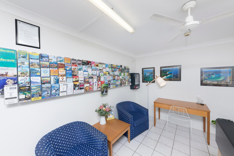 Public Area 3, Hotel Forster, Great Lakes