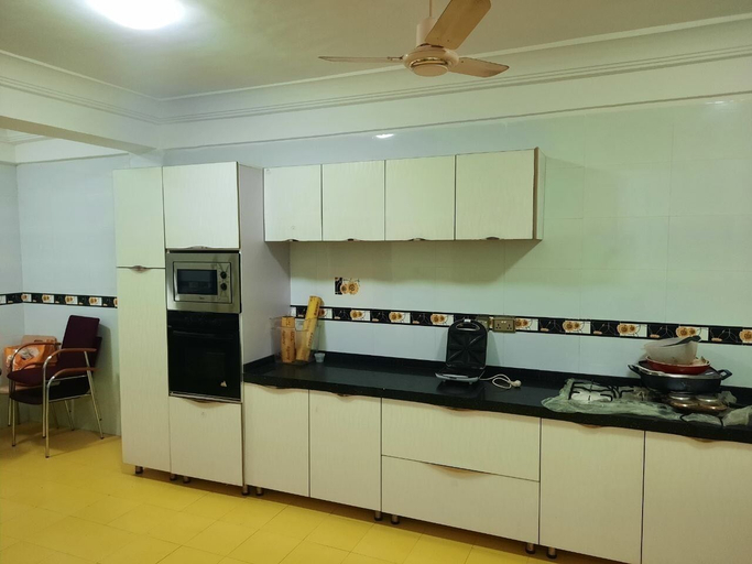 Others 3, EFUA ANOAH HOTEL & APARTMENT, Shama Ahanta East