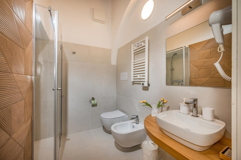 Others 5, Suite Altamarea "Sea View Studios", Trapani