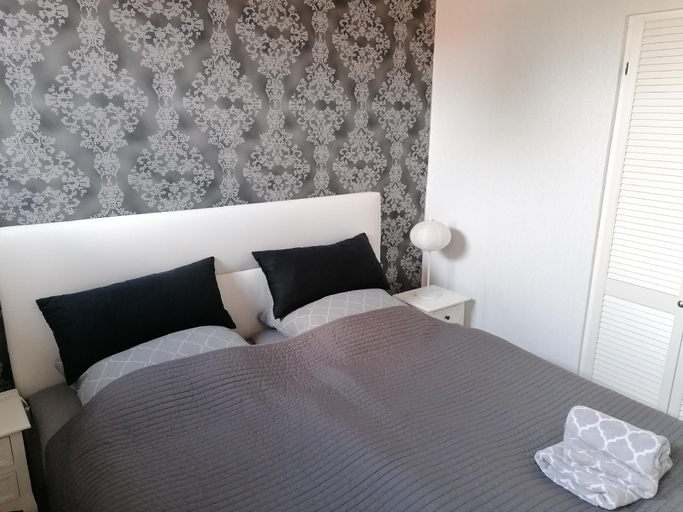 Bedroom 2, Central Loft Apartment, Vorpommern-Greifswald