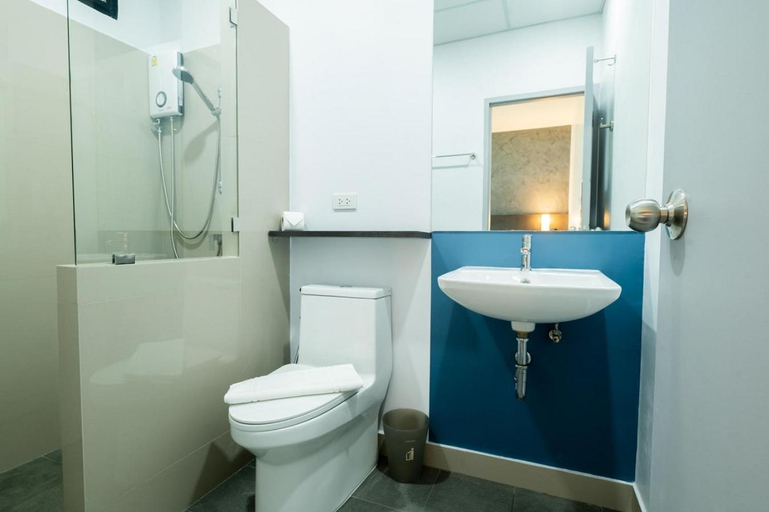 Bathroom 4, Kuda Asia Hotel Bang Saen, Muang Chon Buri