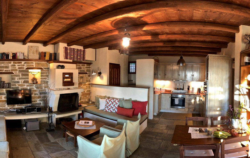 Others 3, Pelion Homes, Thessaly