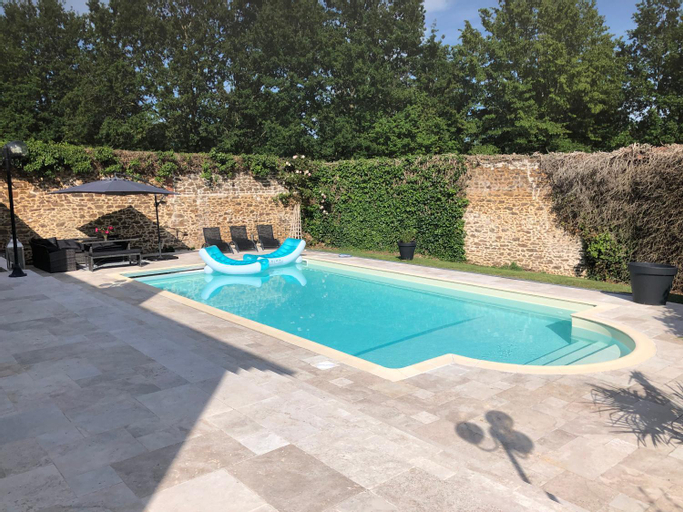 Swimming Pool 4