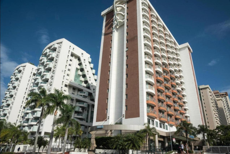 Others 3, Flat Barra First, Rio de Janeiro