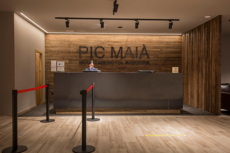 Public Area 2, Pic Maia Mountain Hotel, Pyrénées-Orientales