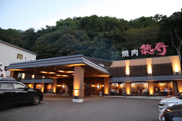Exterior 2