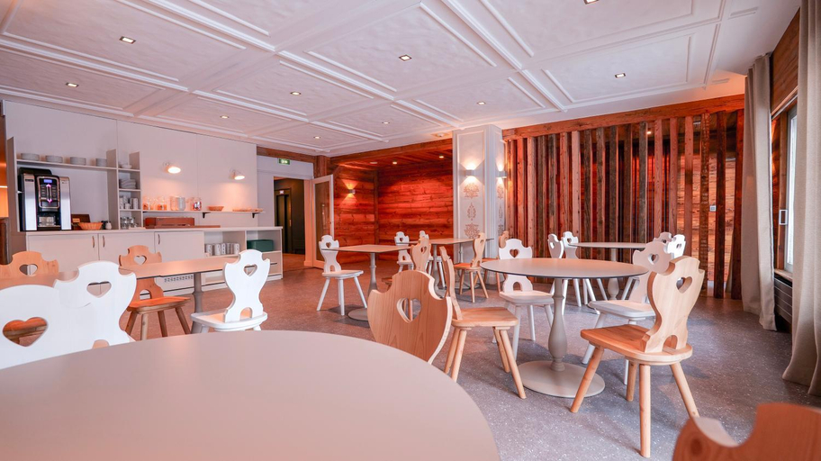 Food & Drinks 5, Hotel Des Deux Gares, Haute-Savoie