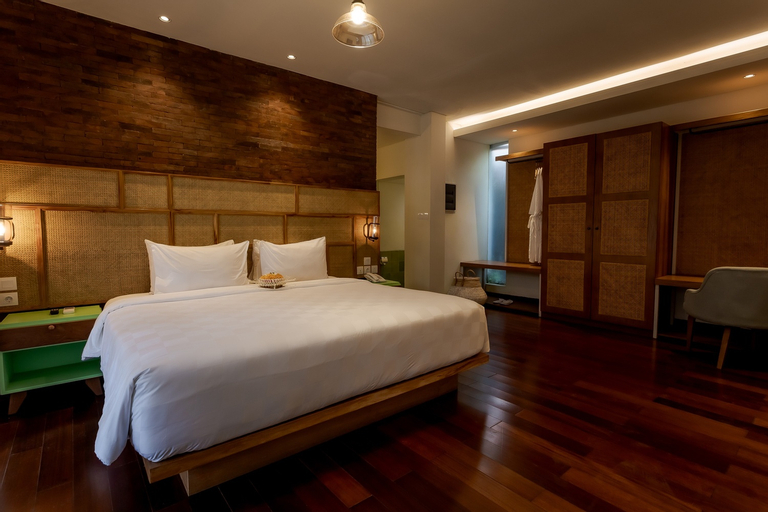 Bedroom 8