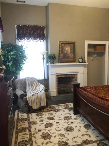 Bedroom 3, Historic McDonald Airbnb, Fountain