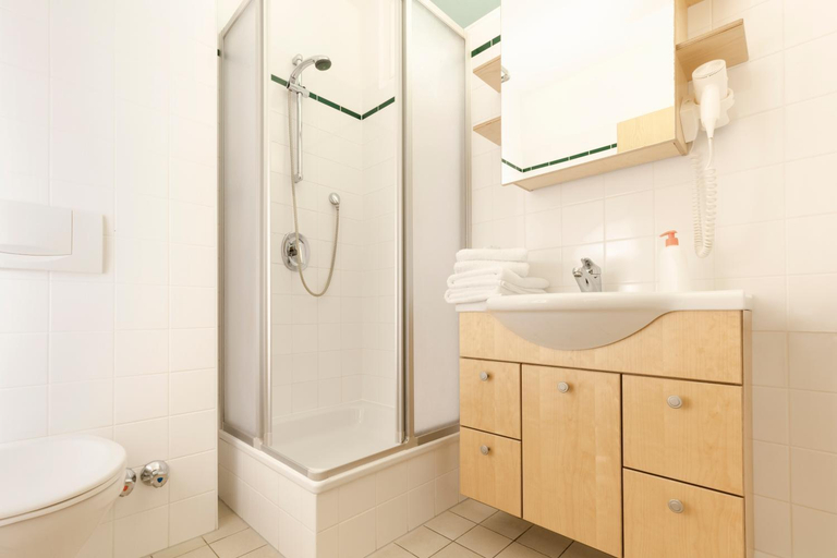 Bathroom, Sporthotel Grunau - Wimmergreuth, Gmunden